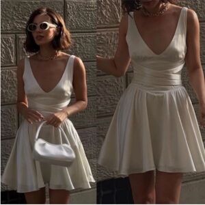 NEW House of CB Shiema Dress Ivory Small